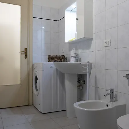 Garibaldi By Wonderful Italy アパート